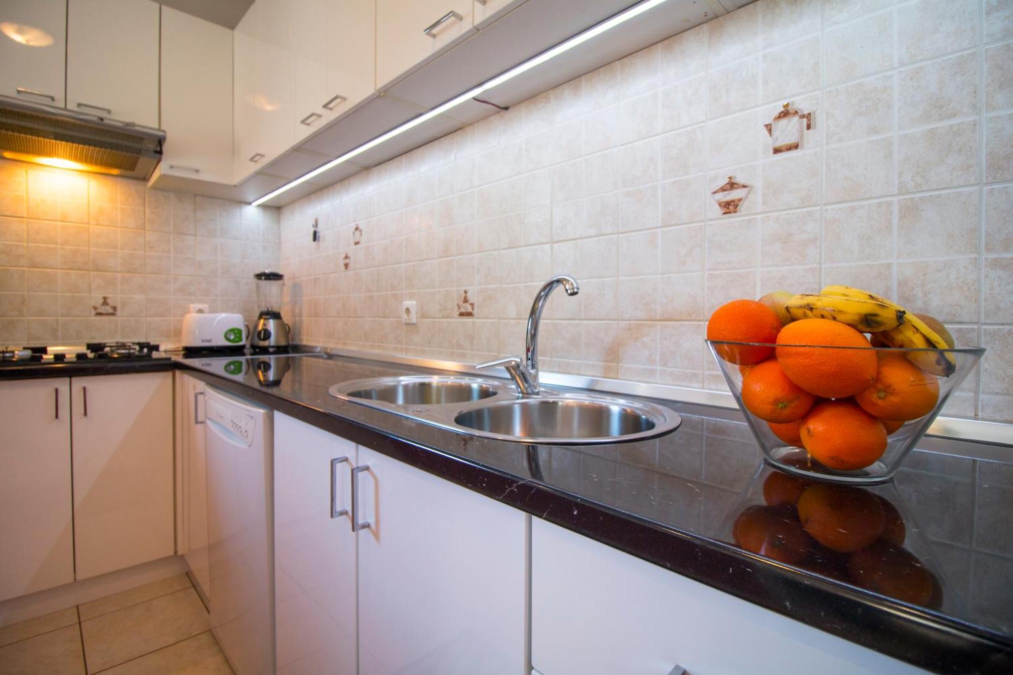 Apartman Kapovic Kaštela 外观 照片
