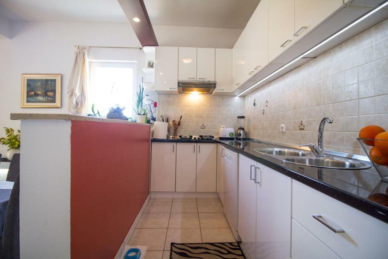 Apartman Kapovic Kaštela 外观 照片
